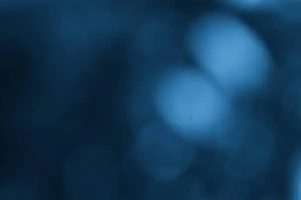 Bulanık, soyut, gök mavisi eğimli sakin ve rüya gibi bir atmosfer yaratıyor. Bu minimalist tasarım çeşitli yaratıcı projeler için zarif ama şık bir zemin sunuyor..