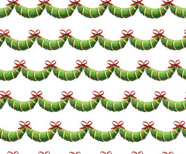 Kırmızı kurdelelerle süslenmiş yeşil çelenkler bayram süslemeleri için tekrarlanan desenler halinde dizilmiştir.