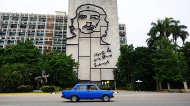 Devrim Meydanı Havana Küba 'da Che Guevara heykeli