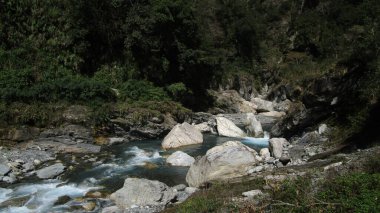 Taroko vadisi ve tapınağı Hualien Tayvan 'daki Taroko Ulusal Parkı' nda.