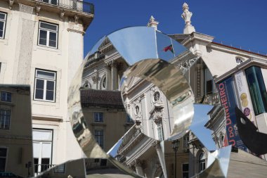 Ulusal Çağdaş Sanat Müzesi - Portekiz Lizbon Belediye Meydanı 'ndaki Chiado Müzesi