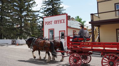 Güzel Kanada 'daki Calgary' s Heritage Park 'ın manzarası.