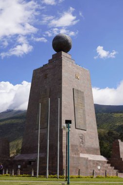 Quito yakınlarında yer alan Dünyanın Ortasında Ekvator