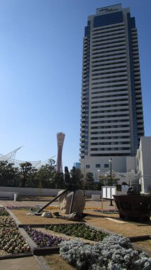 Kobe şehri güzel Japonya 'da Osaka yakınlarında yer almaktadır.