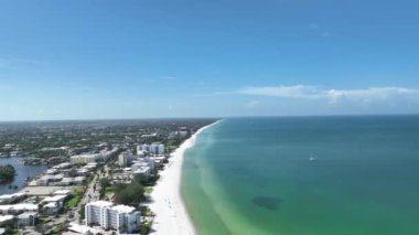 İnsansız hava aracı videosu Napoli Plajı Florida