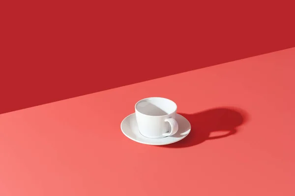 Пустой Белый Стакан Ярком Свете Розовом Столе Кофе Чашка Чая Стоковое Изображение