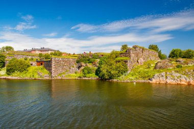 Finlandiya, Helsinki 'de yaz günü Suomenlinna Kalesi.