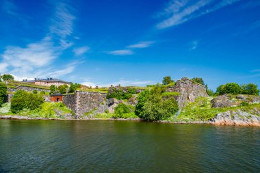 Finlandiya, Helsinki 'de yaz günü Suomenlinna Kalesi.