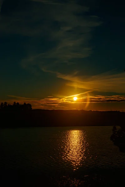 Hermosa Puesta Sol Río Kymijoki Otoño Finlandia — Foto de Stock