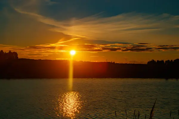 Hermosa Puesta Sol Río Kymijoki Otoño Finlandia — Foto de Stock