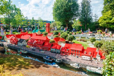 Billund, Danimarka - 16 Haziran 2023: Danimarka 'da Legoland Eğlence Parkı.