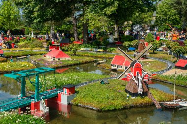 Billund, Danimarka - 16 Haziran 2023: Danimarka 'da Legoland Eğlence Parkı.