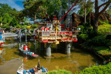 Billund, Danimarka - 16 Haziran 2023: Danimarka 'da Legoland Eğlence Parkı.