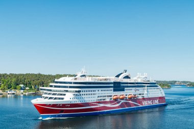 Stockholm, İsveç - 13 Haziran 2023: Feribot Viking Hattı Grace Baltık denizinde