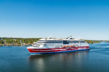 Stockholm, İsveç - 13 Haziran 2023: Feribot Viking Hattı Grace Baltık denizinde