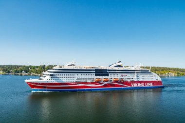 Stockholm, İsveç - 13 Haziran 2023: Feribot Viking Hattı Grace Baltık denizinde