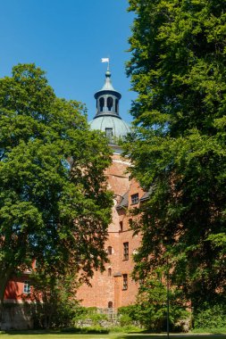 Mariefred, İsveç 'teki Gripsholms kalesinin manzarası