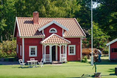 VIMMERby, SwEDEN - 14 Haziran 2023: Lunapark Astrid Lindgren 'in Dünyası, Lonneberga' daki Emil 's.
