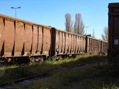 Makedonya 'nın Bitola kentinde Paslı Demiryolu Arabaları