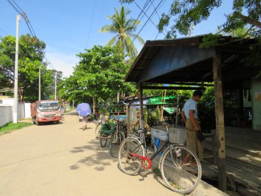 Myanmar 'daki Dala Orman Kasabası