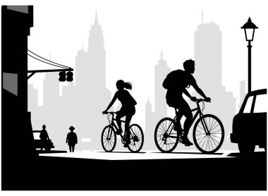 Bir monokrom sahnesinde bisikletçiler binaları ve manzarası olan bir şehirde bisiklet sürerken görülüyor.