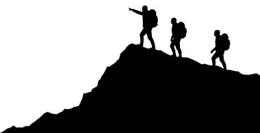 Silüet içinde üç yürüyüşçü bir dağa tırmanıyor. Liderleri, maceranın sembolü olan zirveyi işaret ediyor.