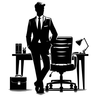 İş Yöneticisi Masa başında Kameraya Bakıyor