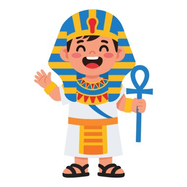 Antik Mısır Firavunu gibi giyinmiş neşeli çocuk elinde bir ankh sembolü tutuyor.