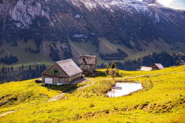 Seealpsee Schweizer Berge zu Fuss