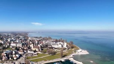Dağın tepesinden, saloniki şehri üzerinde panoramik hava manzarası, İsviçre 