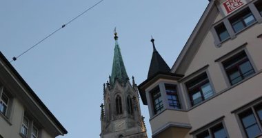 St.Gallen 'deki eski kasabanın İsviçre manzarası.