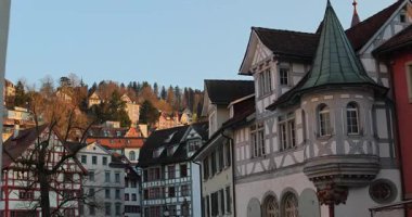 St.Gallen 'deki eski kasabanın İsviçre manzarası.