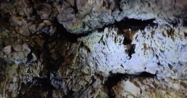 Dağlardaki güzel mağara Kristallhle Kobelwald