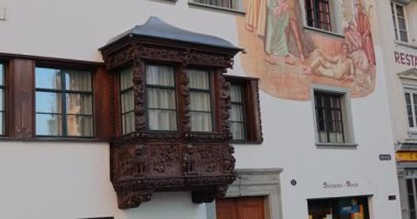 Eski şehrin başkenti. İsviçre 'nin merkezindeki St. Gallen Katedrali' nin en ünlü simgesi.