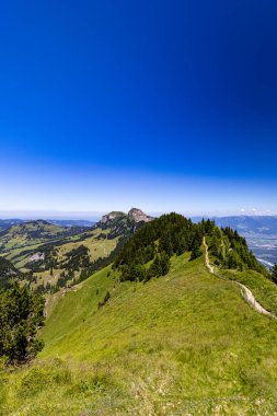 Karpat dağlarının güzel manzarası, Hoher Kasten