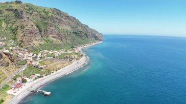 Portekiz, Madeira adasının havadan görünüşü