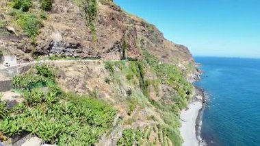 Deniz manzarası çok güzel Cascata dos Anjos