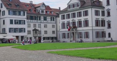 Şehrin eski kasabası. 8k ultra HD.