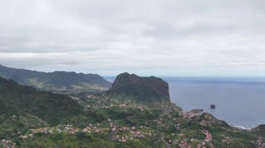 Portekiz, Madeira Adası 'nın güzel manzarası.