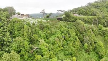 Porto da Cruz dağının havadan görünüşü