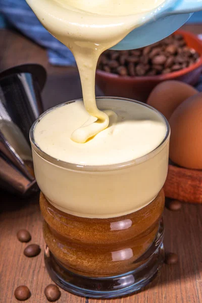 กาแฟไข ยดนามค กาแฟซาโต ลาเต ปราศจากนมก าตาลหวาน ปคร มเหล — ภาพถ่ายสต็อก
