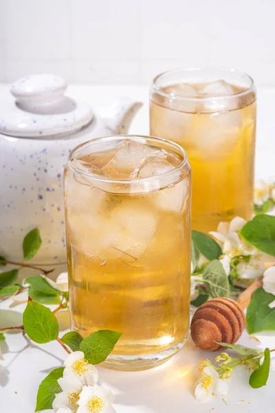 Органические Травяные Оздоровительные Летний Холодный Напиток Цветы Жасмина Зеленый Чай — стоковое фото