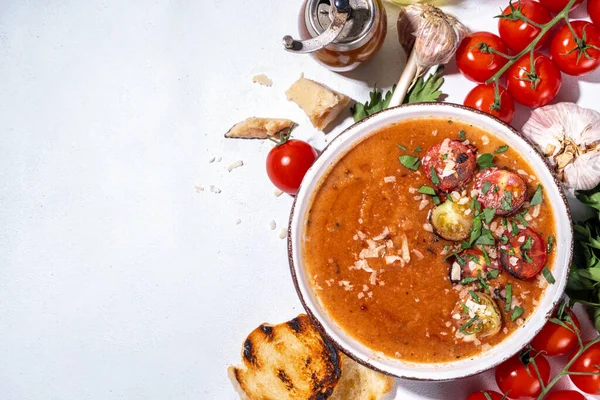 Суп Холодного Томатного Крема Острый Суп Красного Гаспачо Помидорами Гриле — стоковое фото