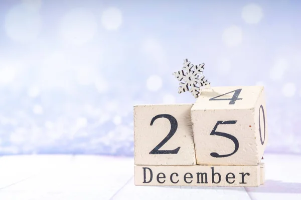 Sfondo Semplice Biglietto Natale Minimo Blocco Calendario Legno Con Giorno — Foto Stock