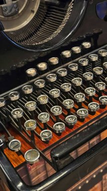 Eski bir daktilo, eski bir daktilo, Brown and Black. Yüksek kalite fotoğraf