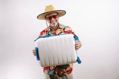 Mutlu adam yaz tatiline hazır..