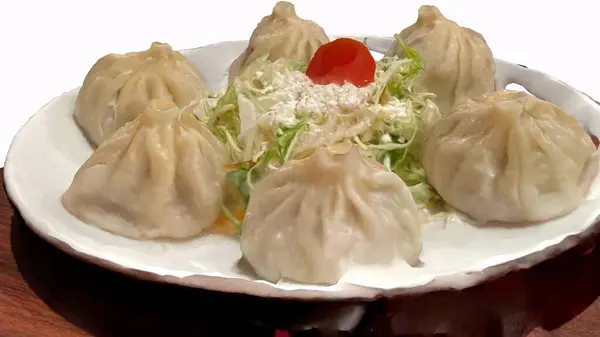 Momo plakalı fast food fotoğrafları.