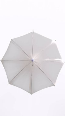 Beyaz arkaplanı olan şemsiye