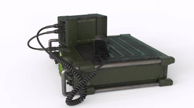 Beyaz arka planlı askeri radyo makinesi