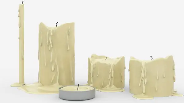beyaz zemin üzerine mumlar